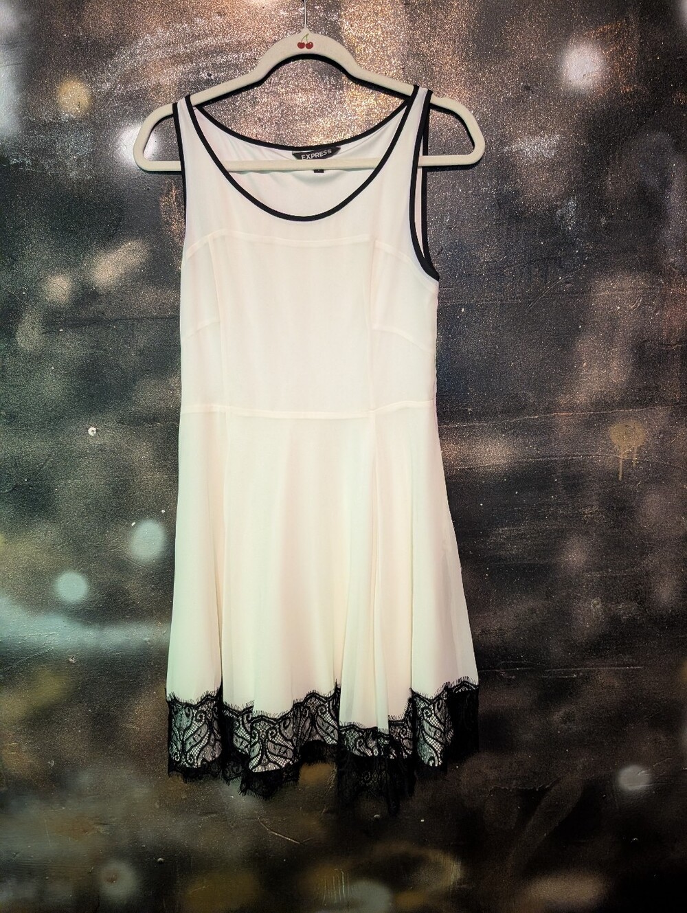 Express Cream Dress with Black Trim